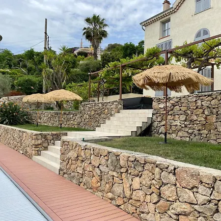 Willa De Charme Vue Et Piscine Chauffee Sur Les Hauteurs De Golf Juan Vallauris